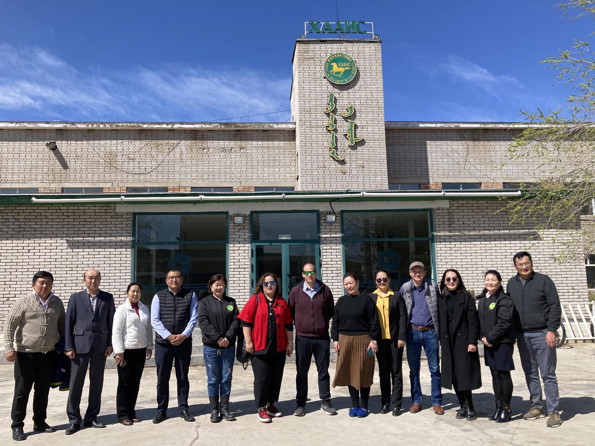 TACMEE2's tweet photo. The Tacmee delegation traveled to Darkhan City where they visited SAB's two Tacmee laboratories. One equipped with computers, the other is ready for students to learn the experiments of the newly developed courses. The possible use of aerial monitoring drones was also discussed🌳 https://t.co/oIxRjMc9oV