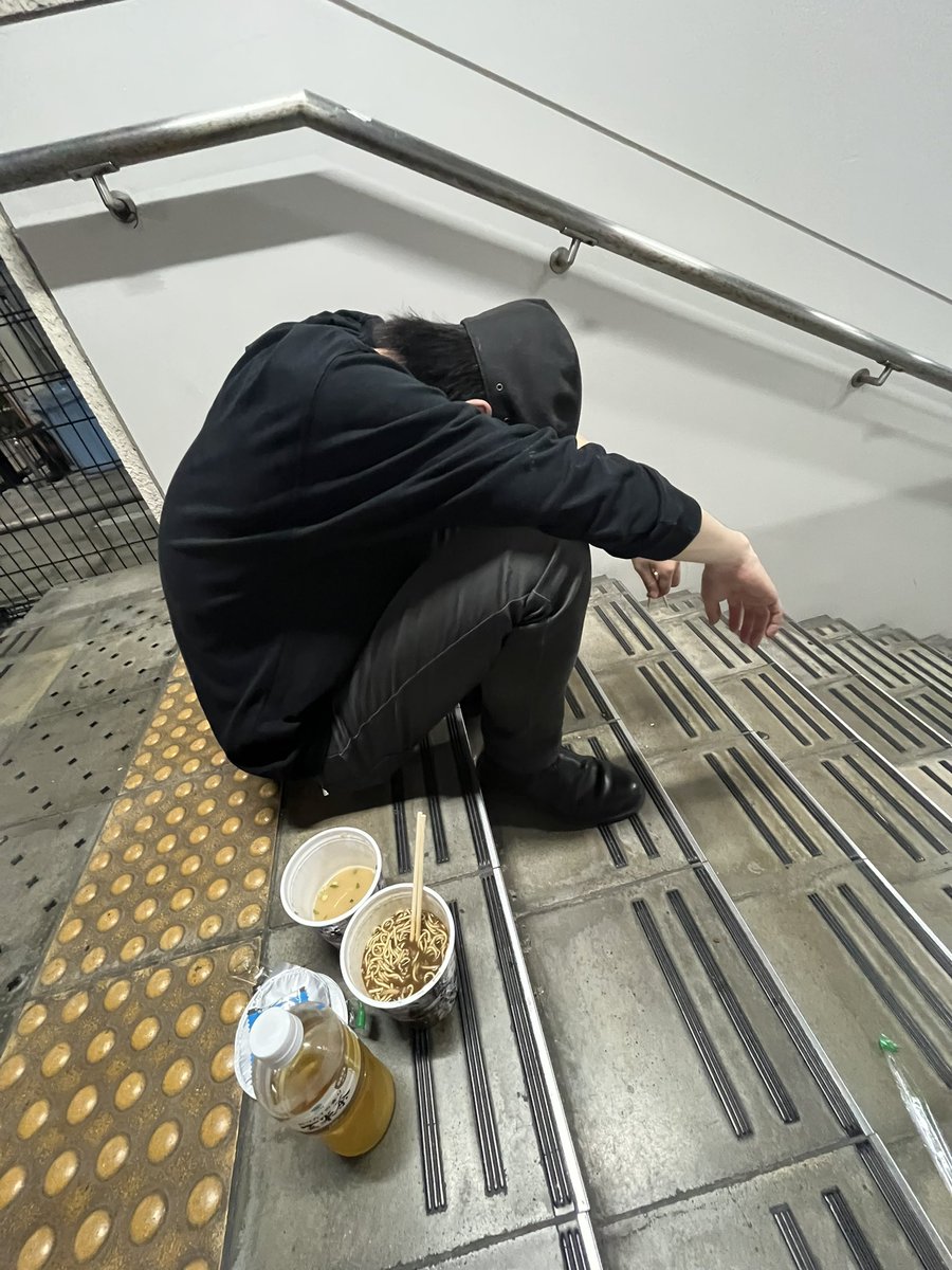 撃沈
26歳
<a href="/Dart_yuzutera/">てら（ダーツ垢）</a>