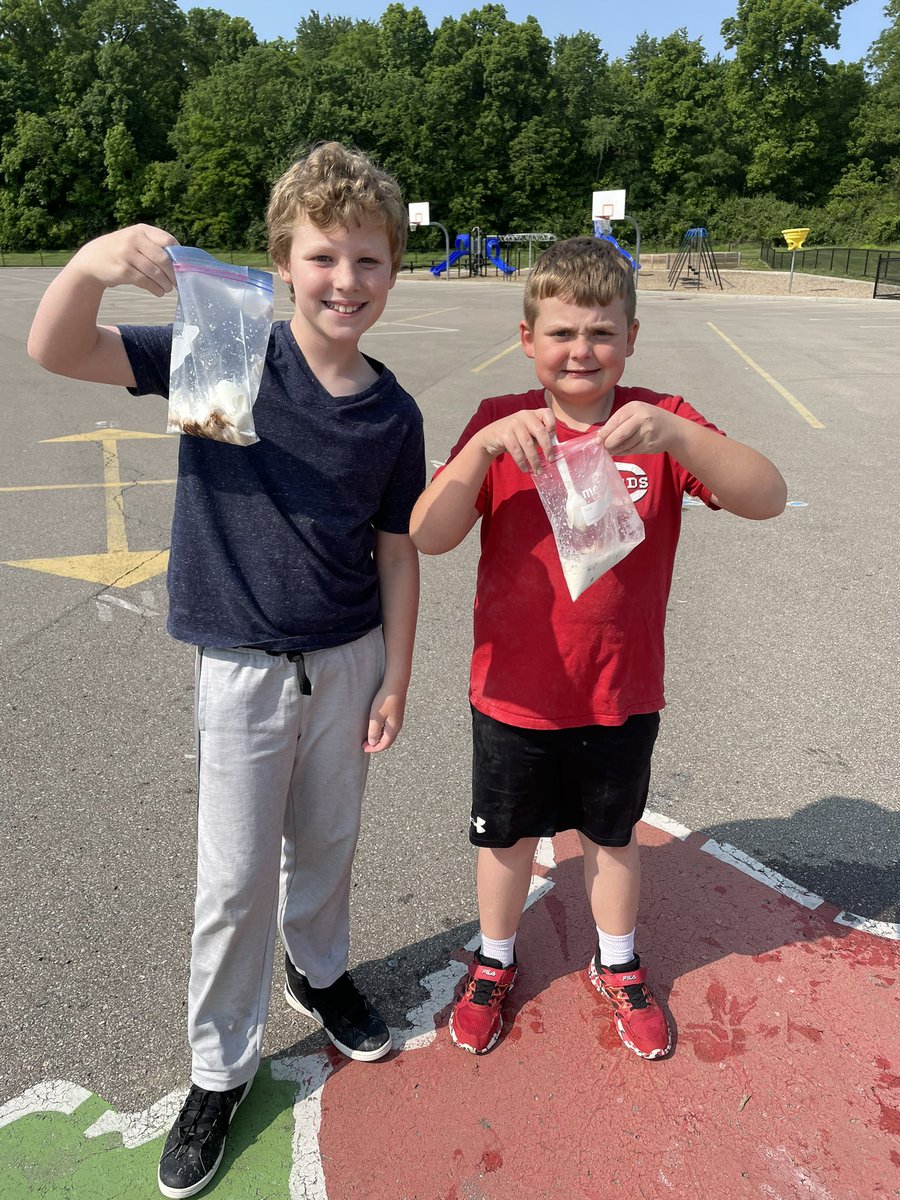 Nicole Hertel tweet media