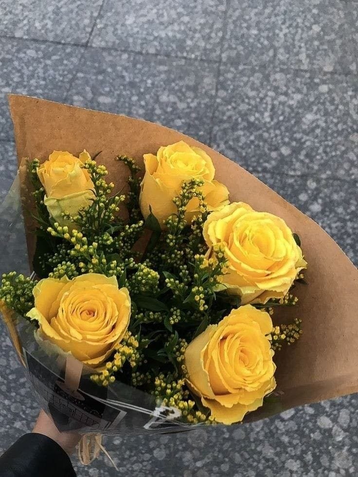 yellow roses.