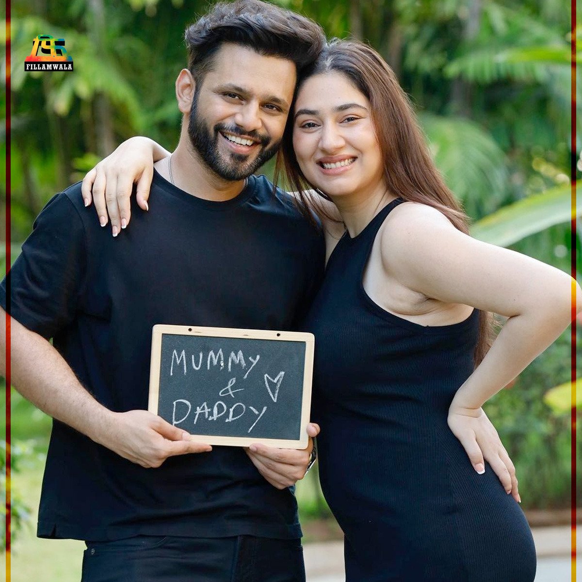 Disha Parmar and Rahul Vaidya ready to welcome their first child...😍❤️
.
.
.
#mommypapa #dishaparmarfanclub #rahulvaidya #momdaughter #mom #dady #actresslife #happymoment #Fillamwala