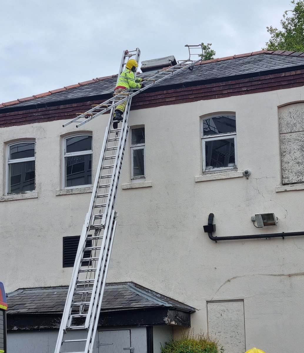 Blackburn Fire (@blackburn_fire) on Twitter photo Thanks to <a href="/blackburndarwen/">Blackburn with Darwen Council</a> we now have this fantastic venue for training for the next few weeks! Roof ladder drills today ππ¨π»βππ§πΌβπ Thanks to <a href="/blackburndarwen/">Blackburn with Darwen Council</a> we now have this fantastic venue for training for the next few weeks! Roof ladder drills today ππ¨π»βππ§πΌβπ