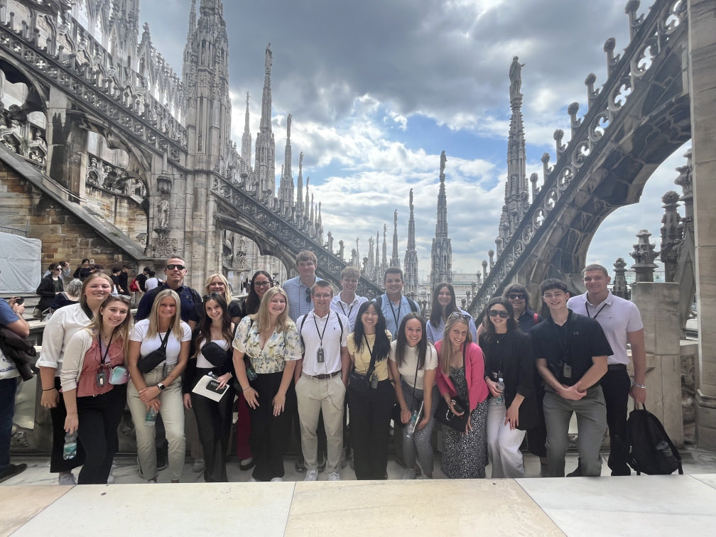 Dr. Andrea Prud’homme🟦 🟧 tweet media