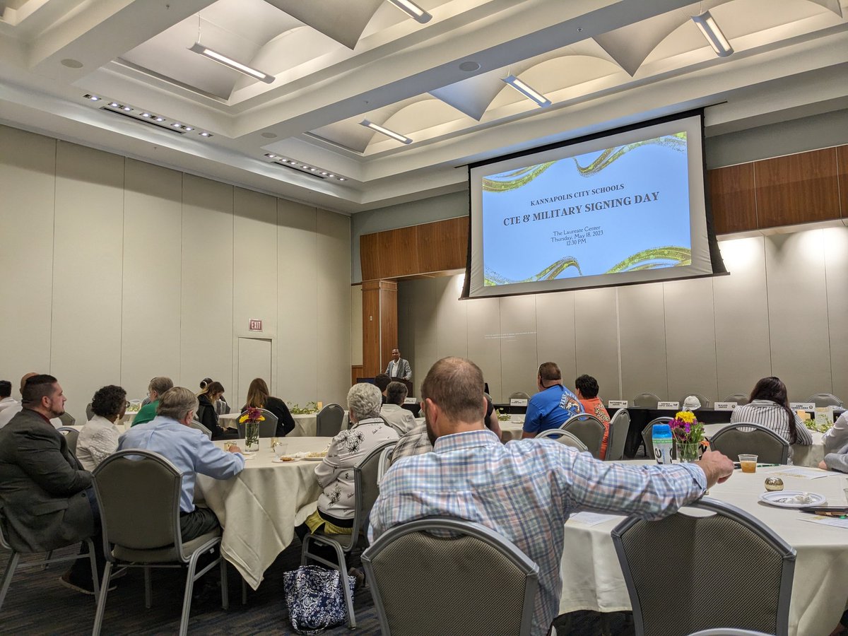 Kelli Antonides tweet media