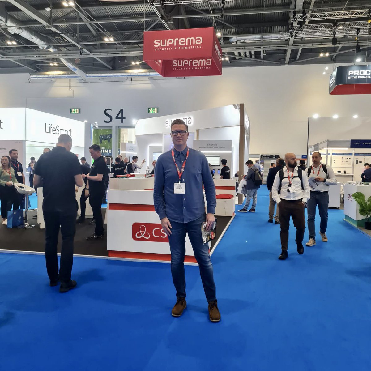 Our General Manager Tom is back on his home turf in London and attending the IFSEC and FIREX Conference. 

We’re excited to see and hear what the latest products on the market are.

“Keeping up with our industries latest and greatest”- Tom McCarthy, General Manager 

#Park100