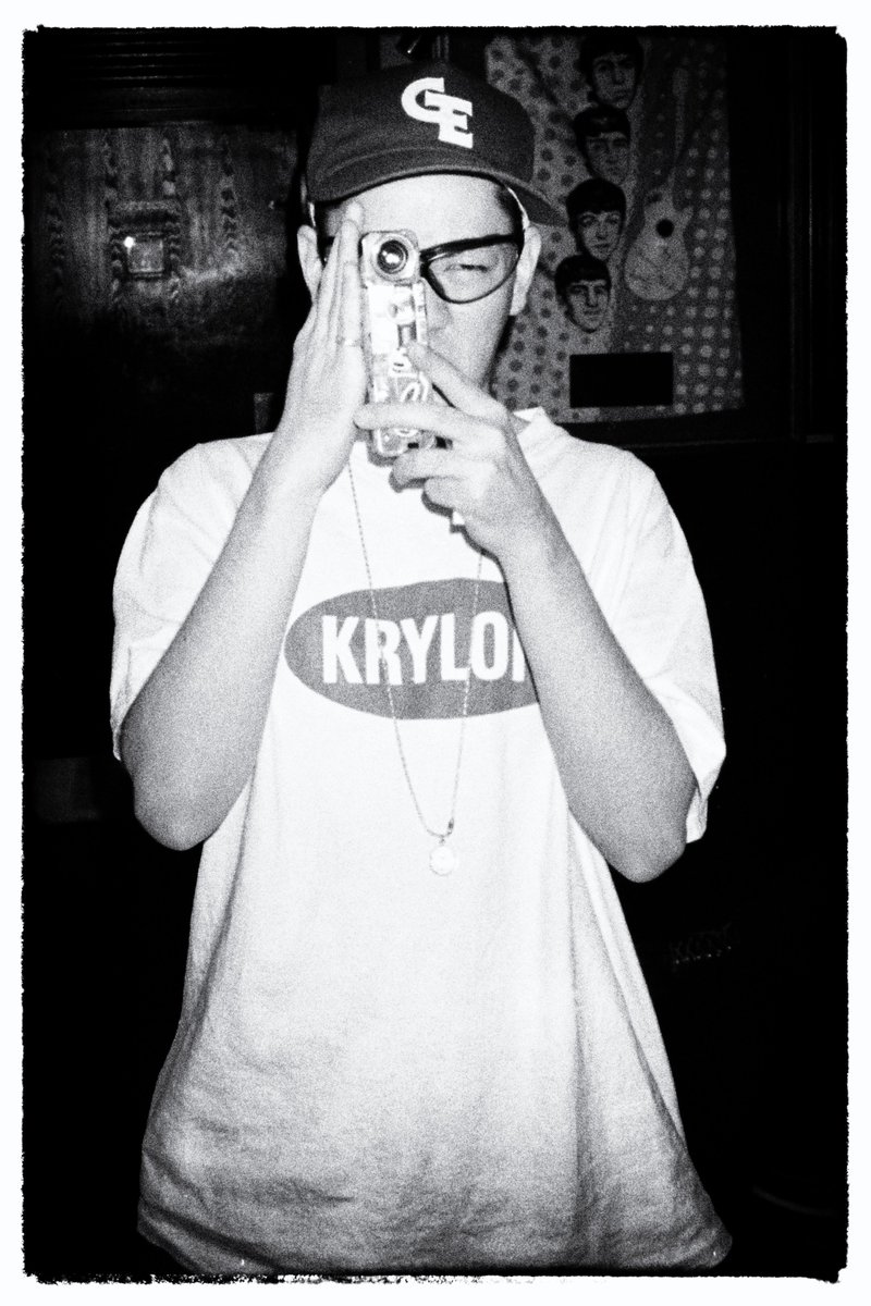 KoshimaTakashi's tweet photo. スケシン a.k.a. SKATE THING
シンちゃんがやっぱ日本のストリートカルチャーの原点なんじゃないかな? 小沢君たちの先輩。
NIGOくんもAPEのデザイナーにシンちゃんとマンキーくんを抜擢してるし、SDP然り、ヒロシくんもGEのデザイナーにシンちゃんを据えてる。
本当に優しくて、ぶっ飛んでILL大先輩❤️ https://t.co/EAc2mxyyAp