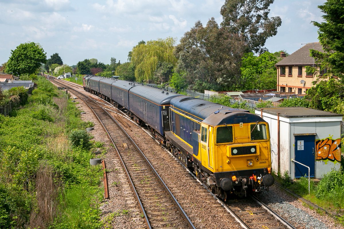 kwpartlow's tweet image. GBRf (on hire to ROG) Class 20 No.20905 with Class 37/7 No.37884 Cepheus on the rear at March West Jct on 18th May 2023 working 5L46 09:18 Derby RTC-Ely Papworth.#class30 #March