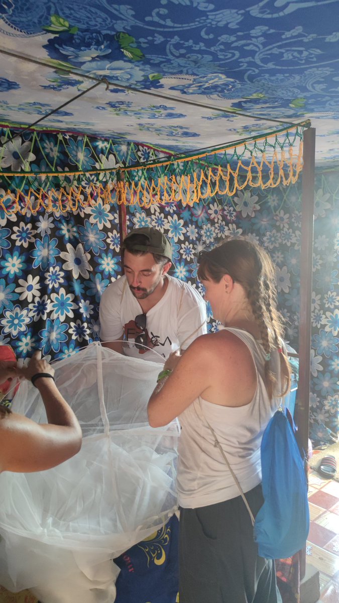 ¡Nos vamos! Vente del 11 al 18 de agosto a poner mosquiteras contra la #malaria en Gambia. 
Cooperación, ecoturismo, activismo y sorpresas por el 15 aniversario! 🎉
👉🏾 Más info: africastopmalaria@gmail.com