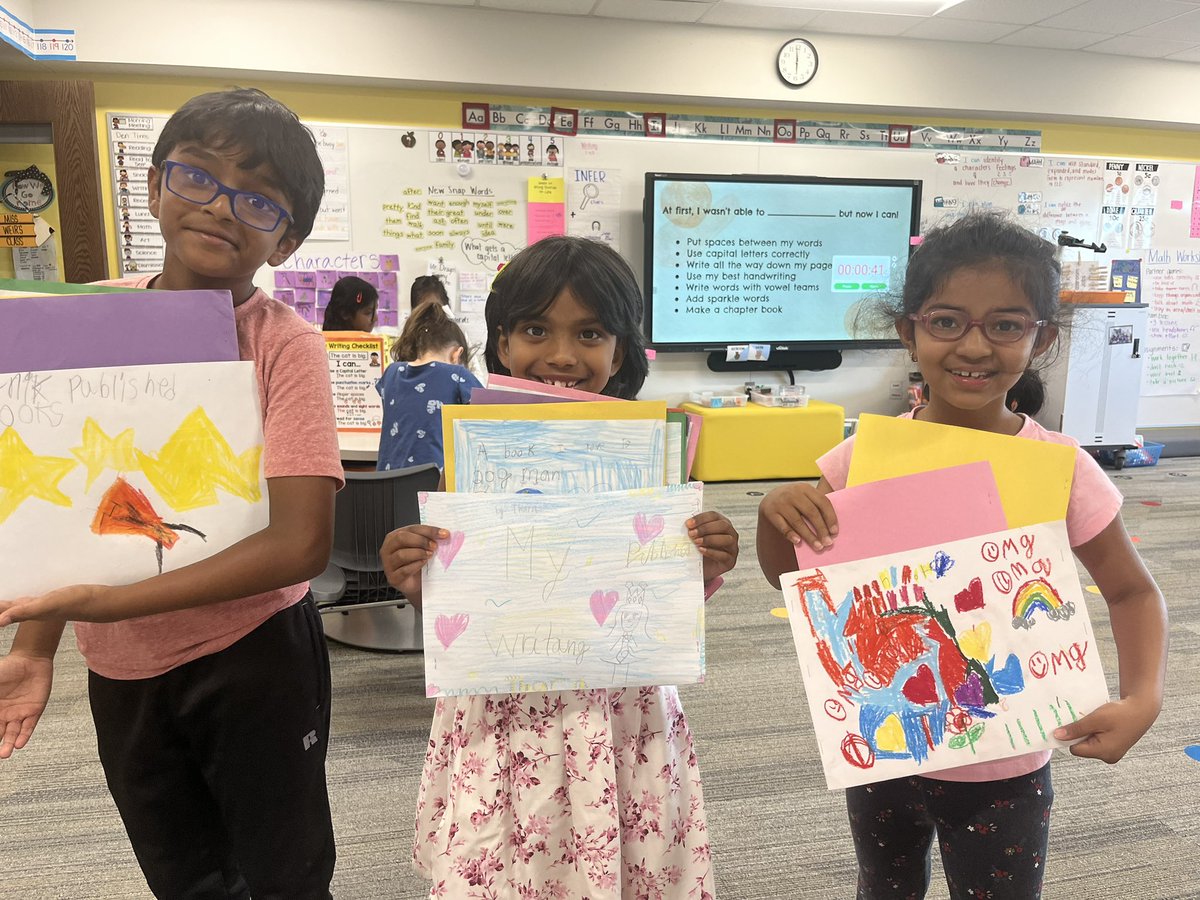 Ms_Weir_'s tweet photo. We got to look at all of our old published writing today! They loved seeing how much they’ve learned ✏️ 📝 https://t.co/eZCQPXkCja