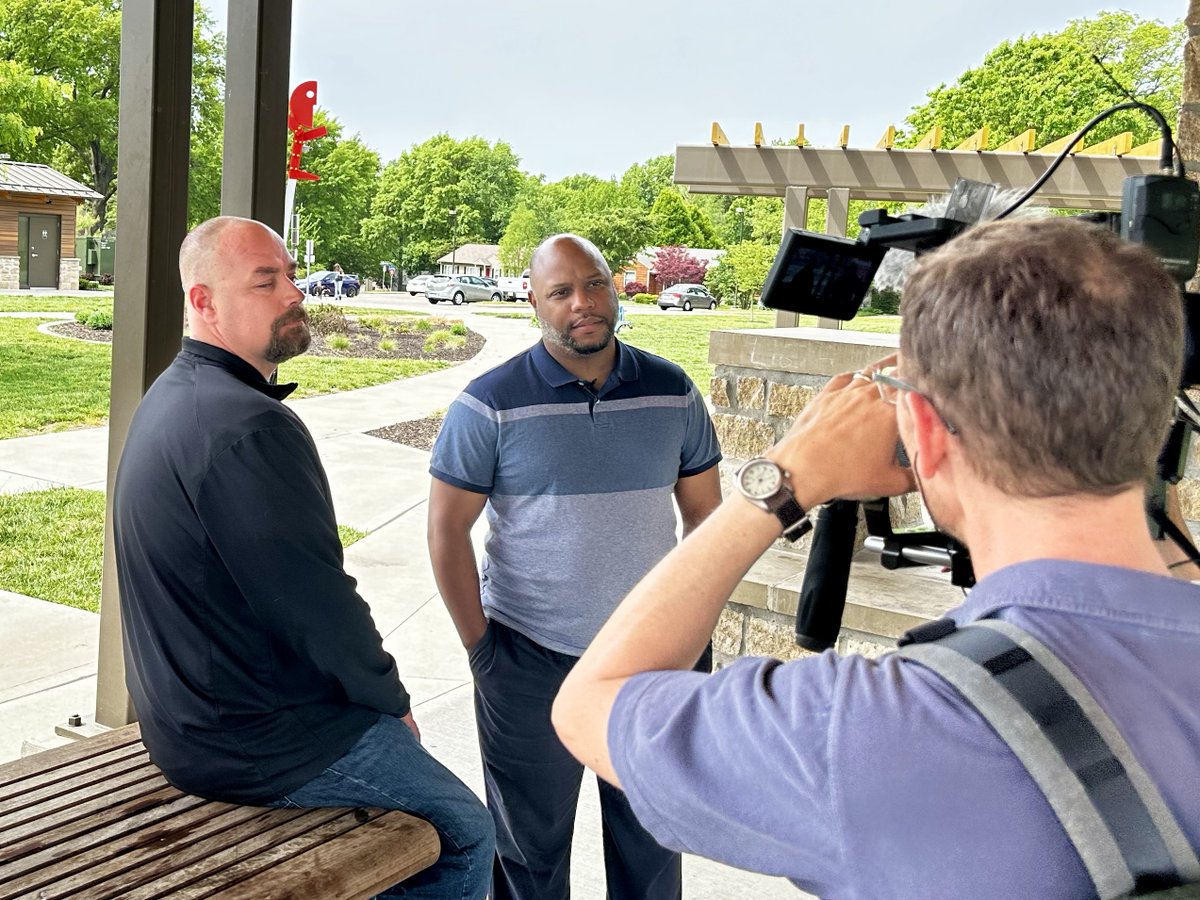 RoelandParkKS's tweet photo. Roeland Park is going to be featured on a KC PBS documentary about the work we have done to help older Roeland Park residents continue to thrive through our Community For All Ages work. The feature should air in about 3 months! Learn more: https://t.co/0kM3LjHFiI @mprpks https://t.co/SpIBJ8X4gW