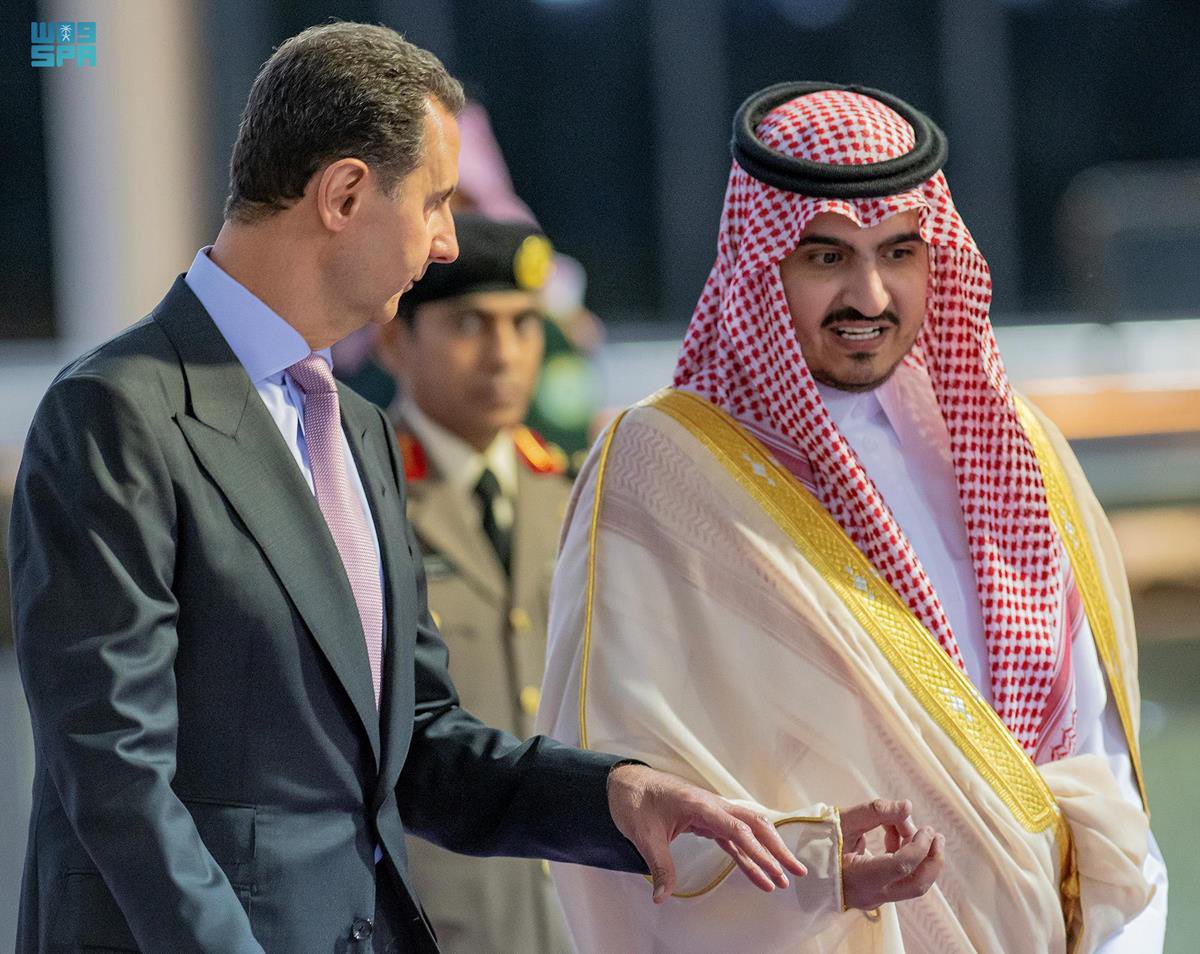 AJELNEWS24's tweet photo. صور 

رئيس الجمهورية العربية السورية يصل جدة للمشاركة في القمة العربية.

#قمة_جدة https://t.co/THWj7lOTX5
