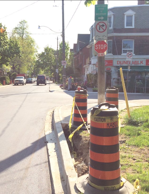As of yesterday, Springhurst is now re-paved from Jameson towards Dufferin and it's a positive improvement to that leg of my cycle commute. It used to be a pothole-riddled mess that forced me to mingle with vehicles more closely than I'd like. Slightly safer ride now.