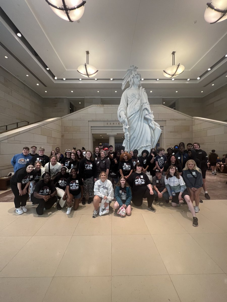 Groveport visits the Capitol! 🇺🇸🖤❤️