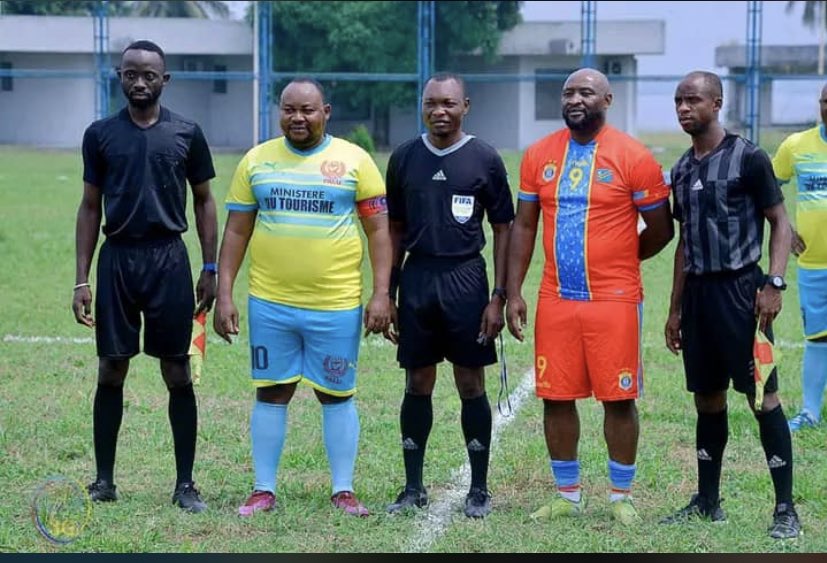 mintourismerdc's tweet photo. 17.05.2023 au site touristique de la Nsele, le ministère du Tourisme a livré un match en hommage aux @FARDC_off pour commémorer ce jour combien historique. Grand merci au DG a.i du SNT @NtumbaSymphori2 pour l’organisation. https://t.co/iIdH2oyD9k