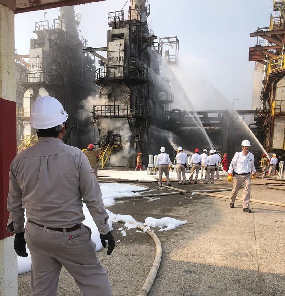 El fuego ya fue sofocado y no se reportan personas lesionadas.