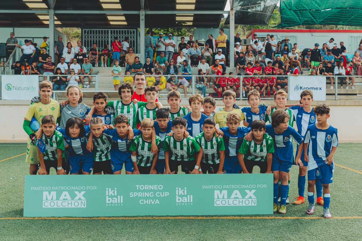 SpringCupChiva's tweet image. Estamos muy contentos de haber podido contar con la colaboración de uno de nuestros patrocinadores de partidos 🔝 de esta edición: @Maxcolchon 

¡Gracias por el apoyo dentro y fuera del campo! ⚽️💥
