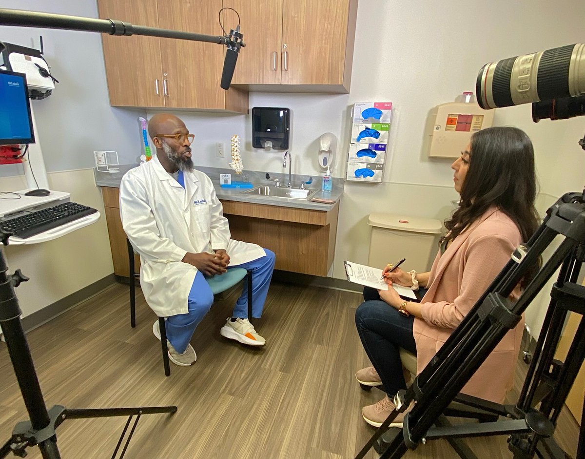 ThePeakTV's tweet photo. 🎥 #TakeAPEAK at some #BehindTheScenes pictures from filming for the upcoming season of #ThePEAKTV.

New episodes coming soon - season starts on June 5 🎉 #StLukesProud #LVMadePossible @mystlukes @LehighValleyPA https://t.co/k09hqQmve6