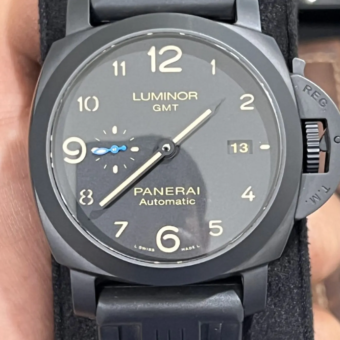 Panerai Luminor 1950 GMT Black Ceramica 3-day 44mm PAM 1441 / PAM01441 Automatic Complete Set For sale by @chefswatch.kl $7,997 #panerailuminor #watches #valueyourwatch #watchmarketplace #luxury #luxurylife #entrepreneur #luxurywatch #luxurywatches #luxurydesign #watchfam