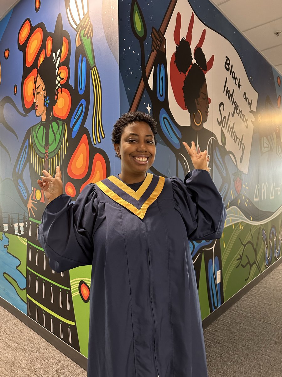 On June 7, <a href="/BSSEHumber/">Black Student Success & Engagement</a> invites all 2023 Black Graduates for a night of celebration, music and food! This event is free &amp; open to Black-identifying students who are graduating. 

Lakeshore Campus, Room A170 | 5 pm -7 pm 

Register: ow.ly/uA6x50NOhI9 

#HumberGrad