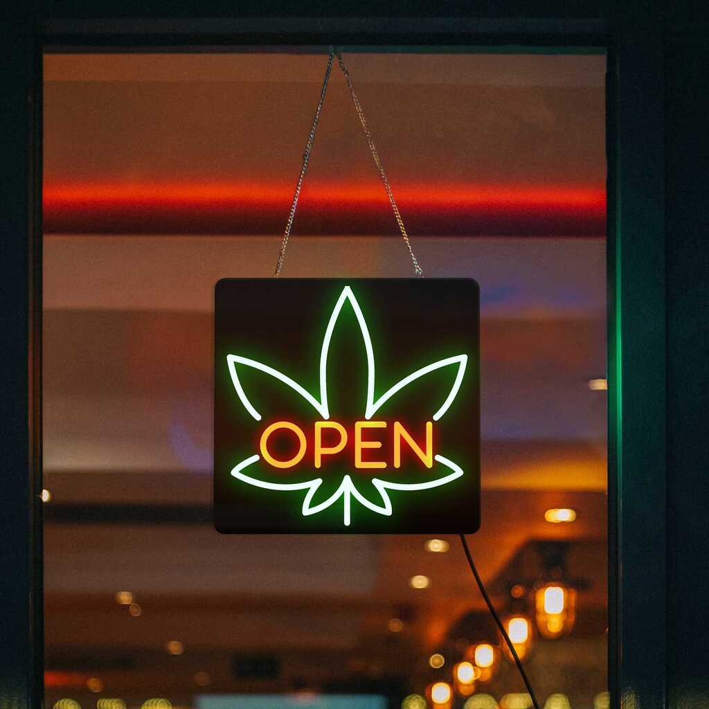 Weed shop owners hustle to get noticed in business districts. Our Sativa open sign lets customers know you’re available for business. Link in bio!

#hiopen #hineon #highlife #cannabis #neon #sign #storefront #decor #opensign #neonsigns #neonvibes #wordsn… instagr.am/p/CsZF_hyvXnT/