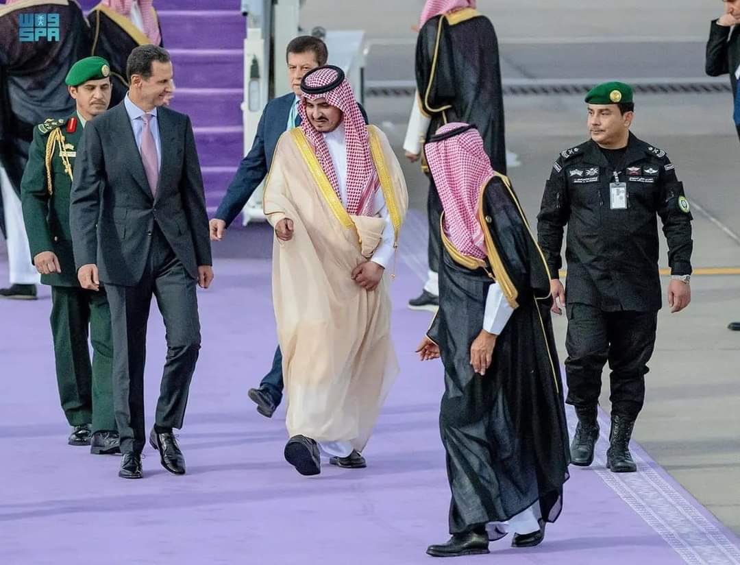 عرينُ العروبةِ أسدهُ لا يهزم 
سوريا حاضرةُ الزمن ✌️