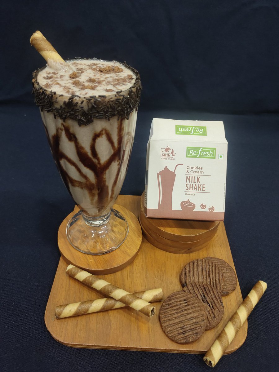 Thick, creamy, and utterly delicious - this cookies and cream milkshake hits the spot every time

For recipe 👇
youtube.com/shorts/DYF_mRQ…

#milkshake  #cookiesandcream  #cookies  #RecipeOfTheDay
#drinks  #surat  #recipe  #recipesbyfarida  #brand
#refresh  #summer  #brandin