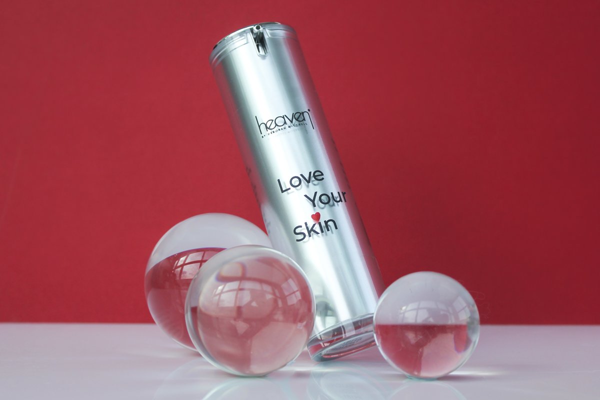 'I can honestly say I have fallen in love with Love Your Skin! Even though it feels light, it's a really effective anti-ageing cream and is perfect as a base for my foundation each morning.' #LoveYourSkin #CustomerReview shop.heavenskincare.com/love-your-skin…