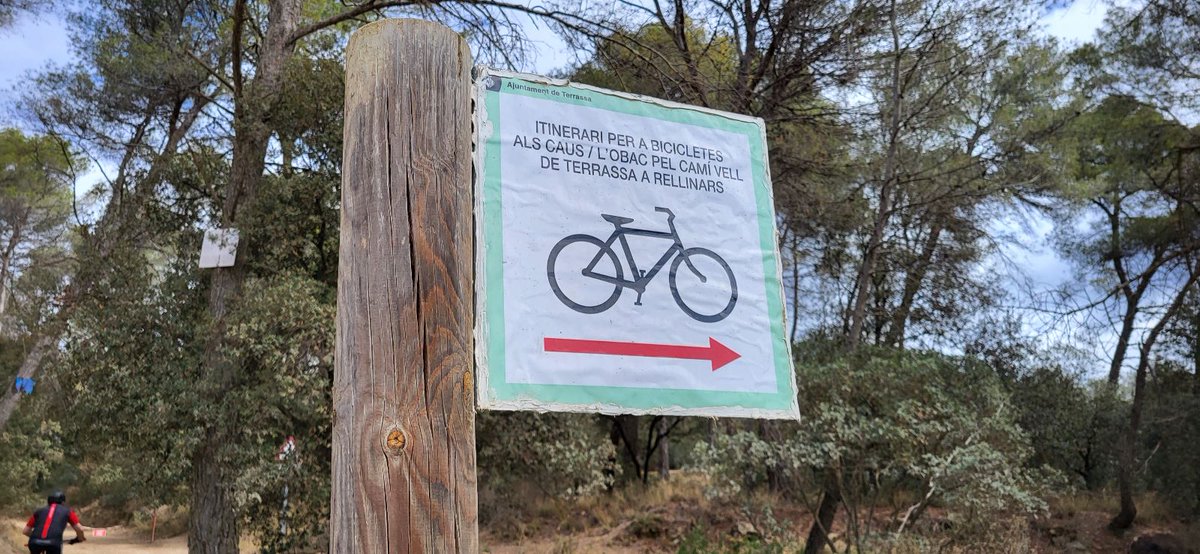 THSolidari's tweet photo. Apunta't a la BTT-Pedalada del #13THS 🚴🏻♀️!
Aquest any gaudiràs d'una ruta de 22km de nivell mig-baix💪🏼Passant per l'Obac i Les Foradades, entre d'altre zones molt variades i especials🌿✨
Descobreix tot el recorregut 👉🏼https://t.co/20hawYWlx1 https://t.co/Mk5OYdFVsD