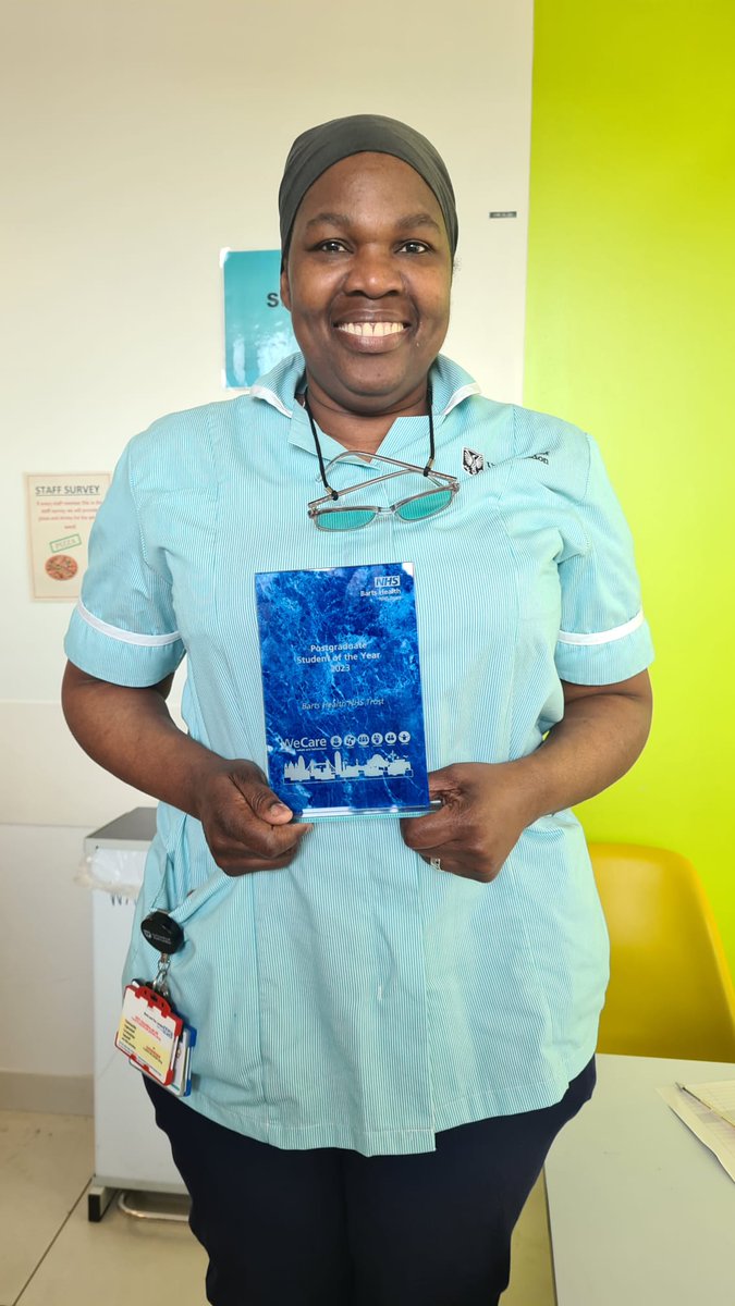 Congratulations Hilda!! An Award well deserved!!!🥳 #postgraduatestudentoftheyear2023 #RNA @LouisonNatoya @BH__Academy @bartsNHSlibrary @surgicalwards