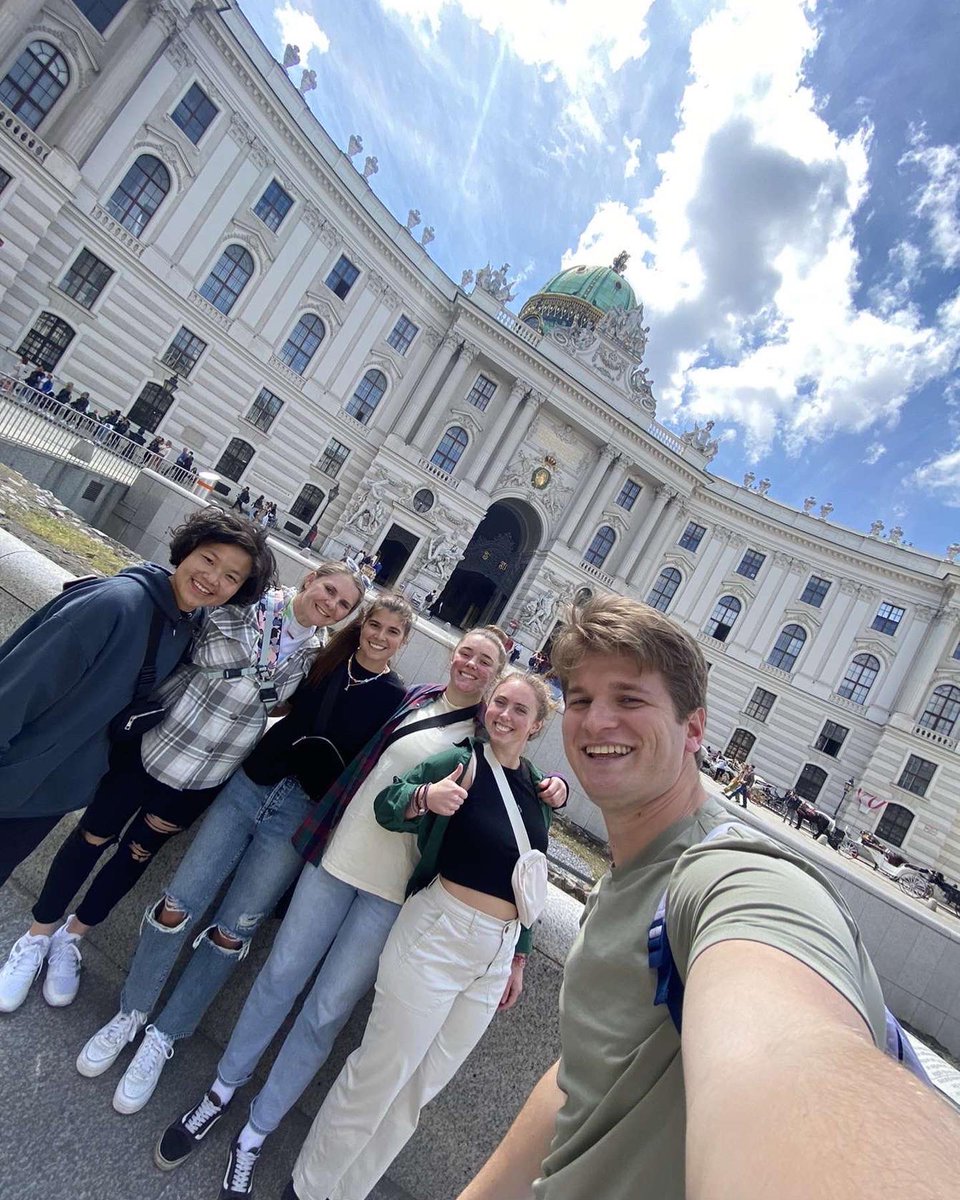 AlmaScotsWBB's tweet photo. Spring Term Travel Szn‼️

First up: Olivia Warren
Psychology Major

In my spring term we traveled to Several cities in Austria and Germany to study European Psychology. Most of American psychology was grass-rooted in Europe so we are studying research that began in Europe. https://t.co/Db4C0grkmI