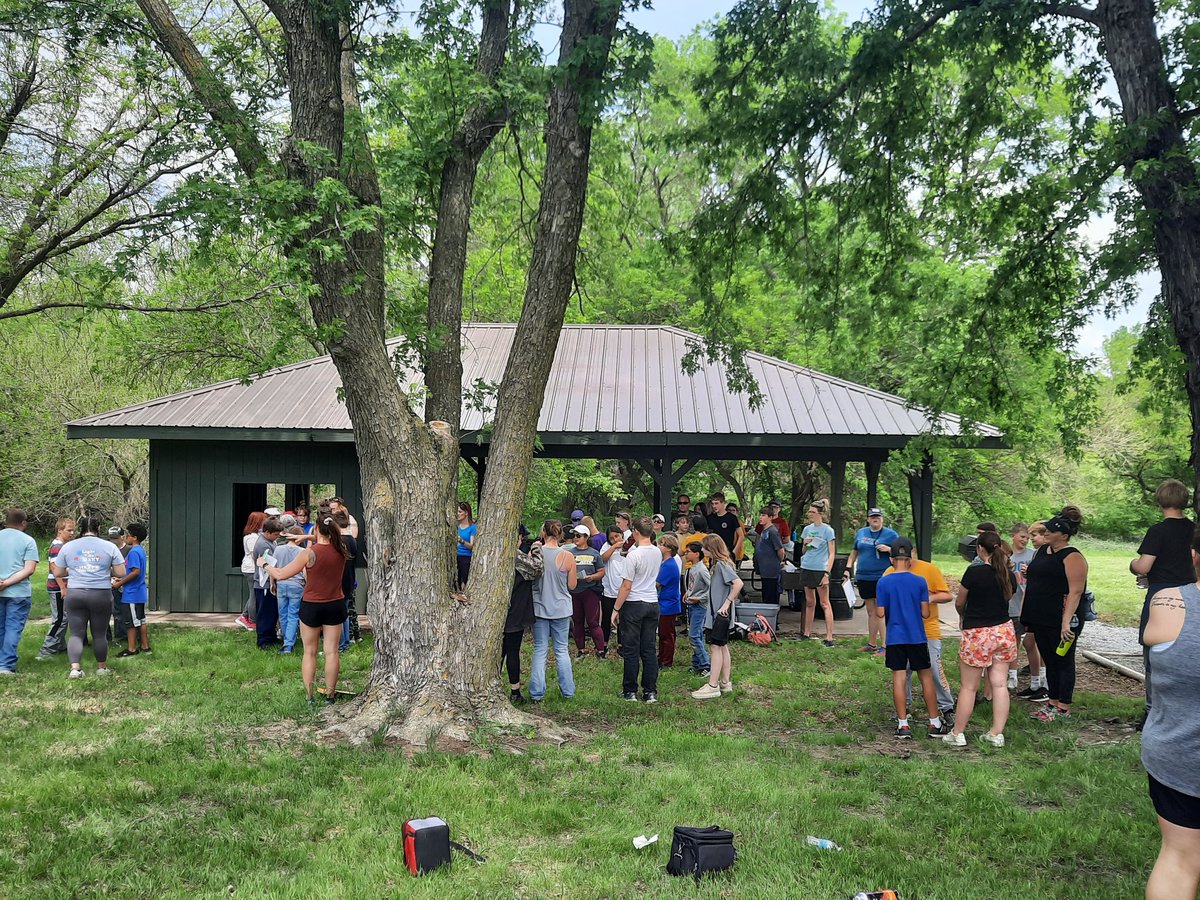 Mr. Evans tweet media