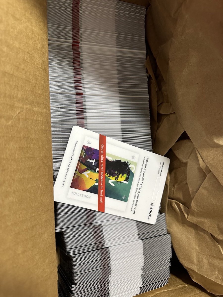 notSamWukong's tweet image. Hi @Target @SandoJill 

It would be amazing to be able to pick up a copy of a book in your stores from a kiosk.  

Curious if the revenue per square inch on these are worth looking at. 

From the experienced, explosive growth startup company at

@book_io