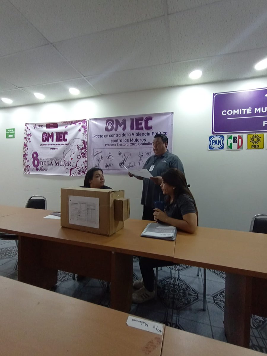 CM_Frontera's tweet photo. El día de hoy se llevó a cabo el primer simulacro de Registro de AEC en donde se realizó la captura del 25% de actas recibidas una vez concluida la Jornada Electoral este #4deJunio #PEL2023 https://t.co/x92vpFLdMO