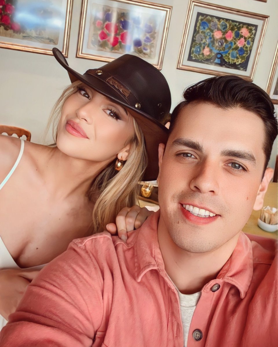 ORIANISTA tweet media