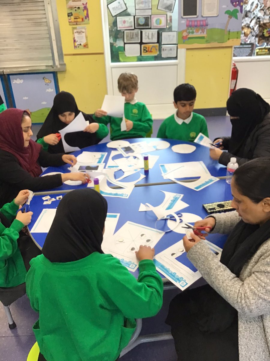 GreenacresYear5's tweet photo. Well done Year 5 for a fantastic family assembly showcasing your knowledge about Earth and Space. 👏🏽🌎🪐 Thank you to all the family members who attended the family event and joined us to learn about the phases of the moon. 🌝🌚🌙 #GPAScience #GPAparentalengagement https://t.co/n3V1h3AHbT