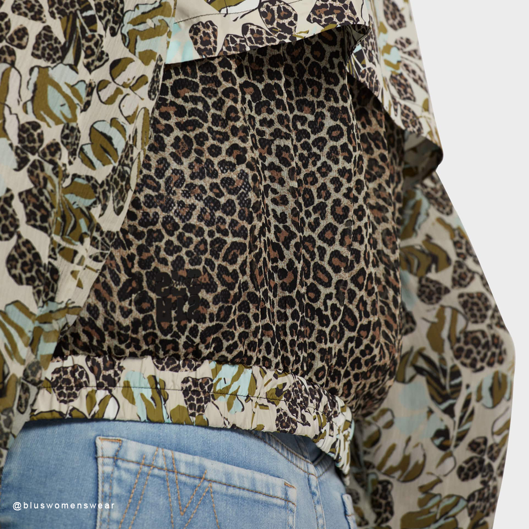 BlusWomensWear's tweet image. #MARCCAIN pattern-mix zip-up jacket - the perfect blend of style and functionality.