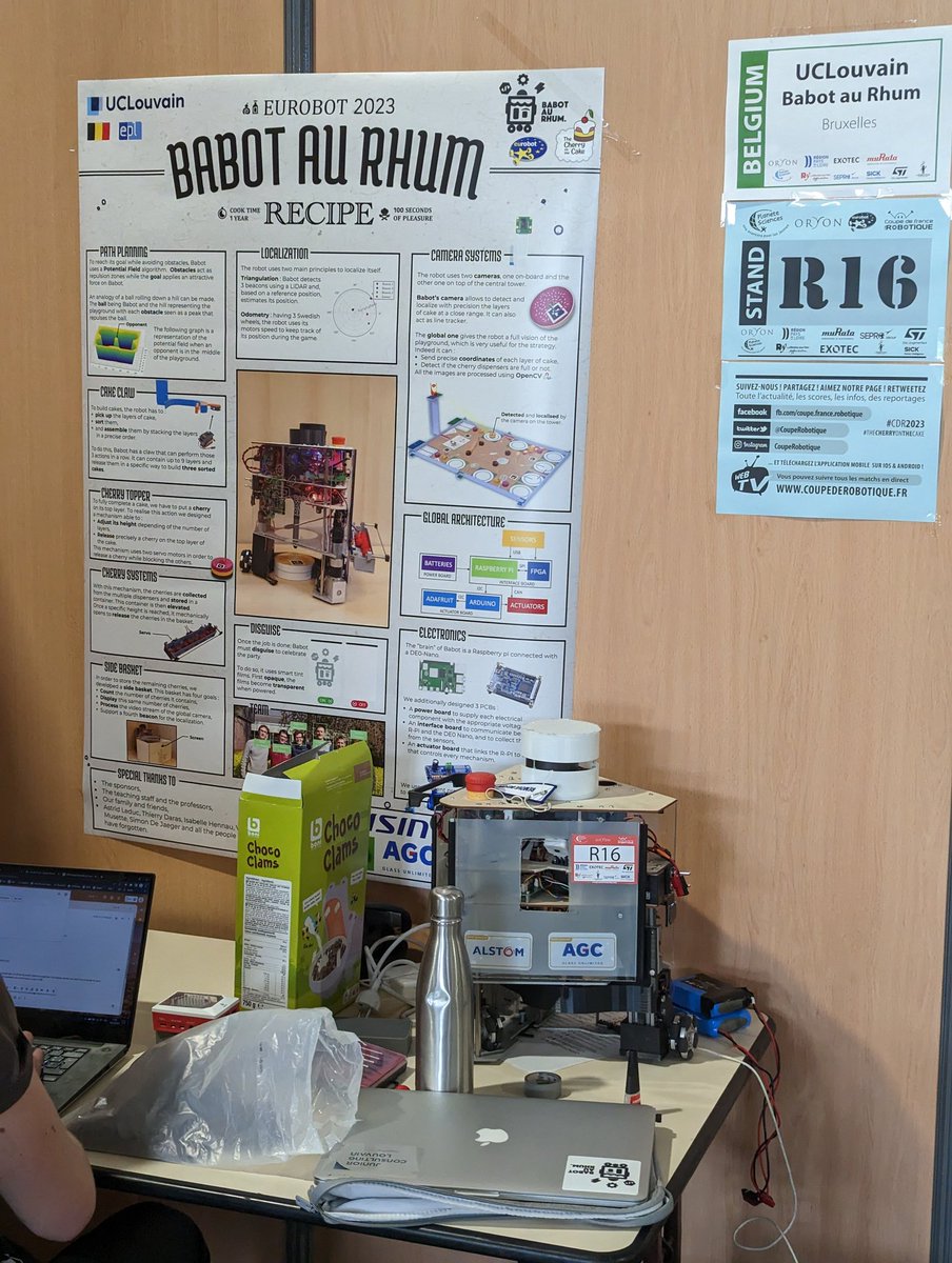 Jour 1 de l'<a href="/eurobot/">Eurobot</a> à la <a href="/CoupeRobotique/">Coupe de France de Robotique</a> et toujours 3 équipes belges en lice dont une dans le top 10 : Gr4mme'berry (6eme, TOFf turret) #ULg GorBOT Ramsey &amp; Babot au Rhum #UCL les photos dans l'ordre
