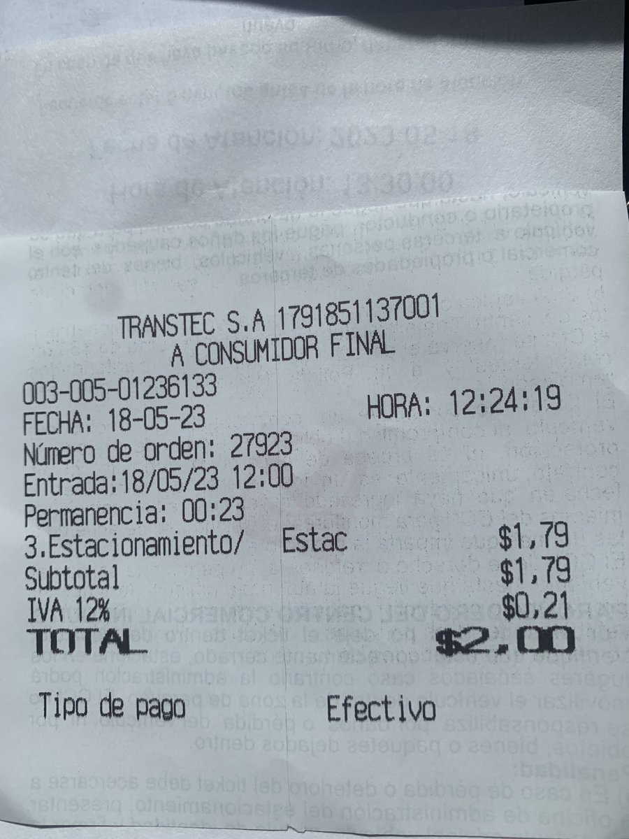 Abuso sin control, no es el valor, pero por 23 minutos USD 2,00, pese a concurrir a retirar dinero del Banco, paga, no rige descuentos para tercera edad?. El abuso del capital salvaje en contra de los ciudadanos! No hay quien defienda! País de privilegios