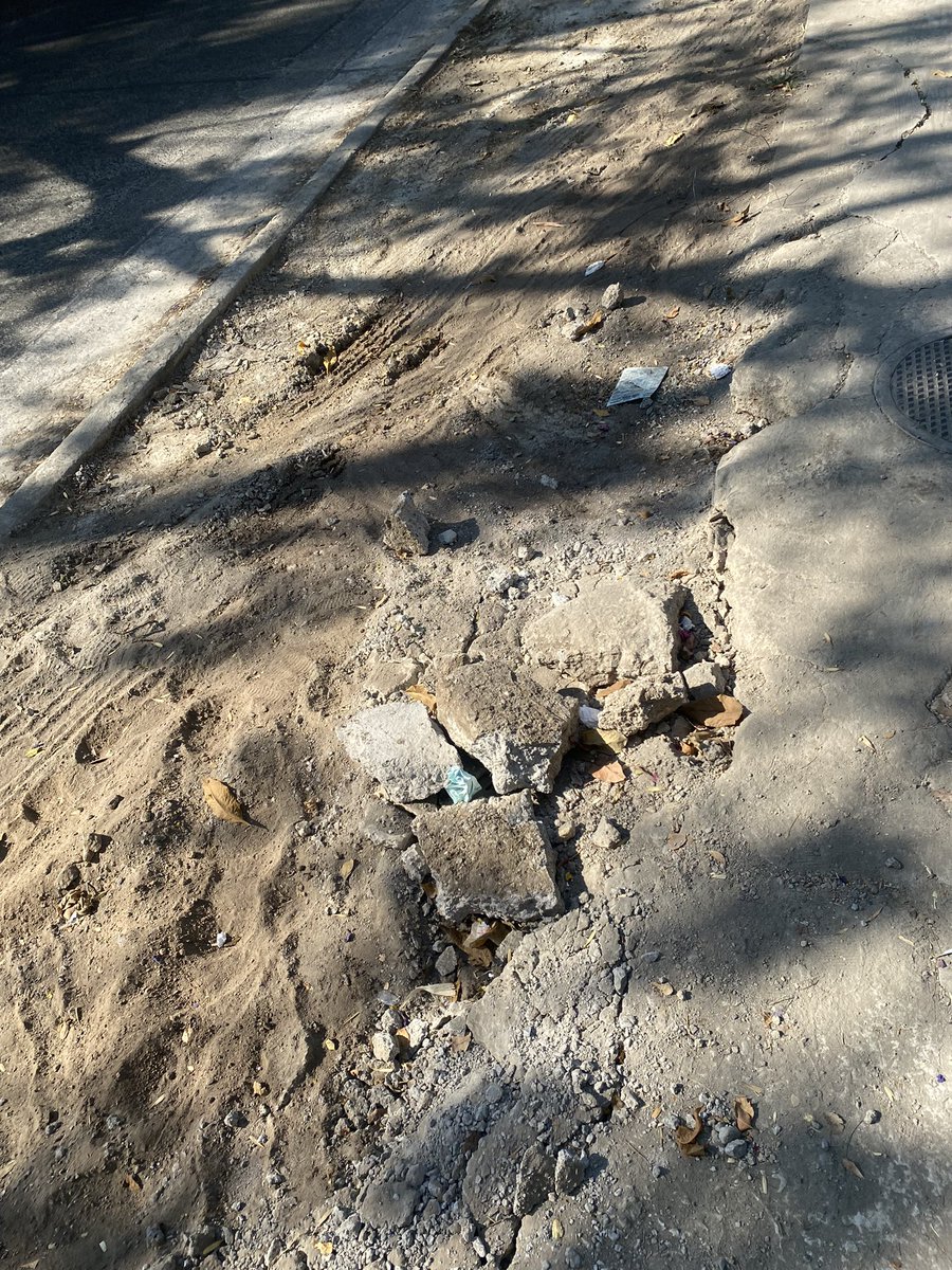 diegogum's tweet photo. Impunidad, corrupción, lo de siempre!
@xaviersurvival @viveprovi @GuadalajaraGob @GDL_te_reprueba @PabloLemusN @PoderAG_Jal @Countryclubgdl @GobiernoJalisco @MovCiudadanoJal @Milenio @muralcom @JuanJoseFrangie https://t.co/tIX17HofGN