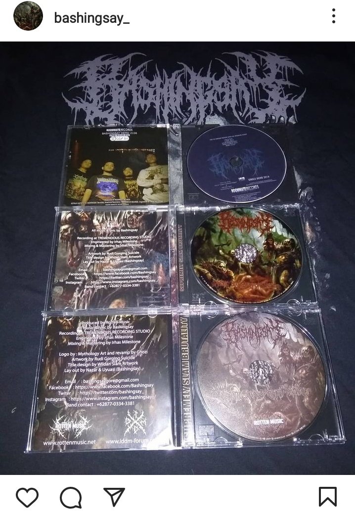 R.I.P

Tidak akan pernah live / bikin album baru jika harus hidup kembali dengan line up baru.