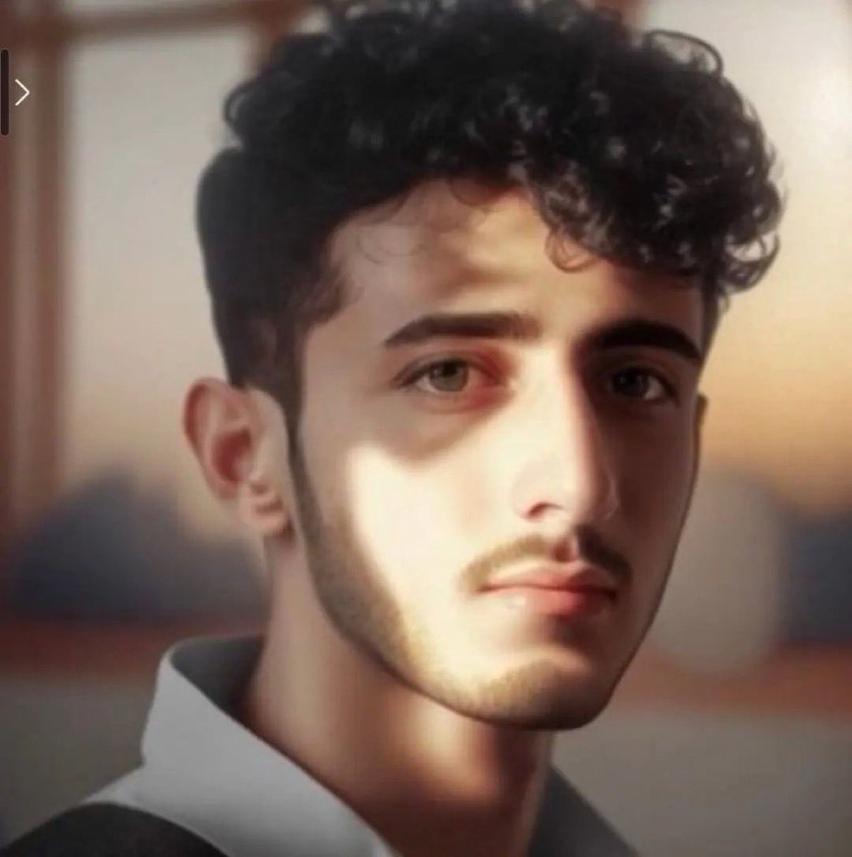 #Iran:
Dit is #KambizKhorut(20), een demonstrant.
Hij is de zoveelste activist die ter dood is veroordeeld door het Iraanse regime.

Als de wereld nu geen sterke boodschap naar de Islamitische Republiek Iran stuurt, zal de moordmachine vd mullahs niet stoppen.

Wees svp zijn stem