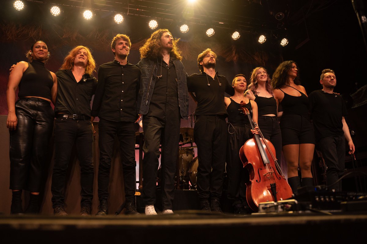Hozier Updates 🍂 on Twitter "RT Hozier Minneapolis. My ears are
