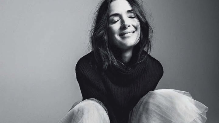 FilmUpdates's tweet image. ‘BEETLEJUICE 2’ has begun filming. 

The sequel stars Michael Keaton, Winona Ryder, Jenna Ortega, Catherine O’Hara, Justin Theroux, Monica Bellucci and Willem Dafoe.