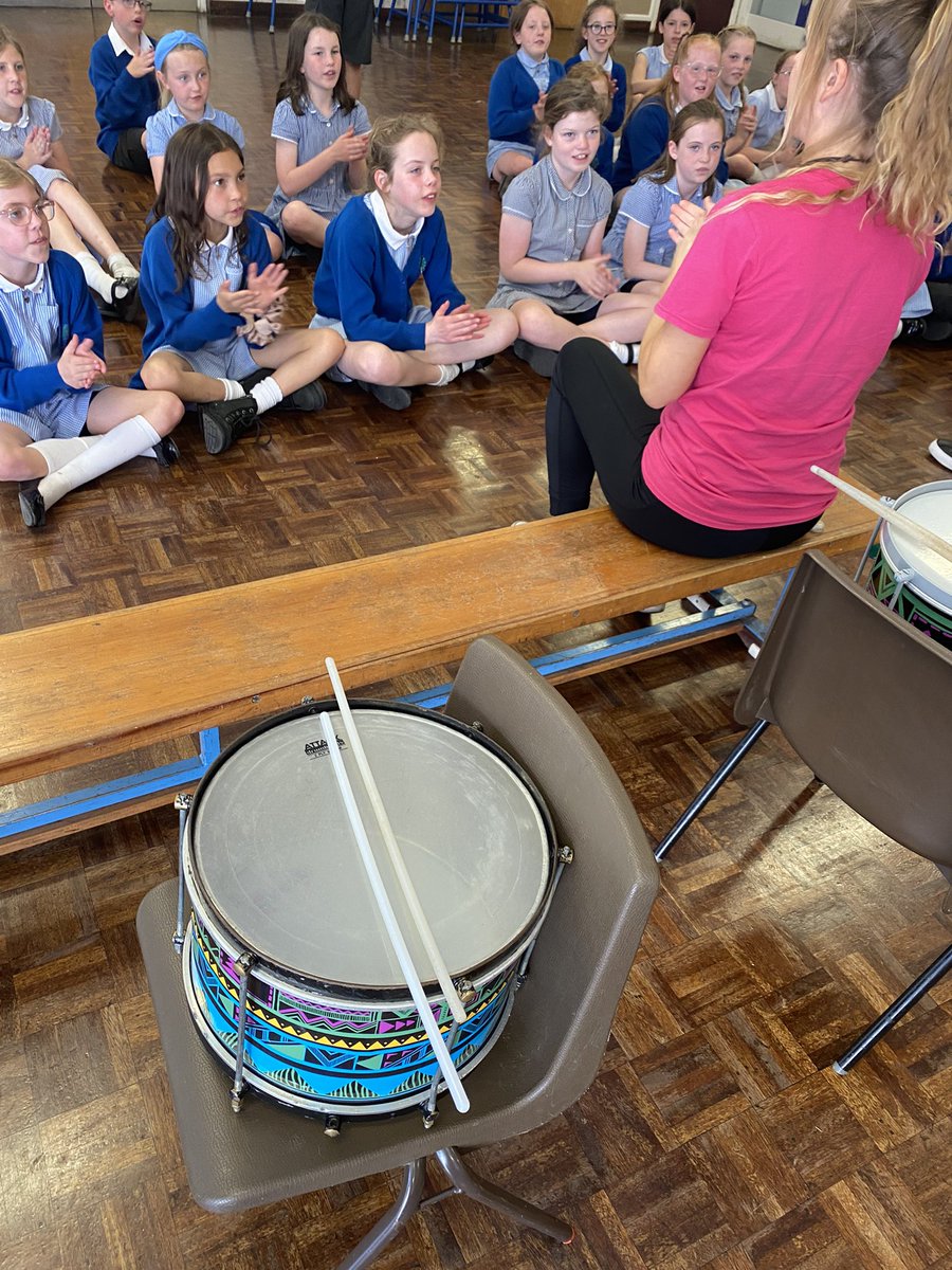 ValewoodPrimary's tweet photo. When you see these big boxes…you know it can only mean one thing: @katumbadrumming! It’s the 2nd year @dreamoneventsandtents has curated our #Valefest and it’s bigger and better than last year! We love having the 🥁🥁at our #VPSArtsAndLiteracyFestival23. https://t.co/8eAGjCDFAH