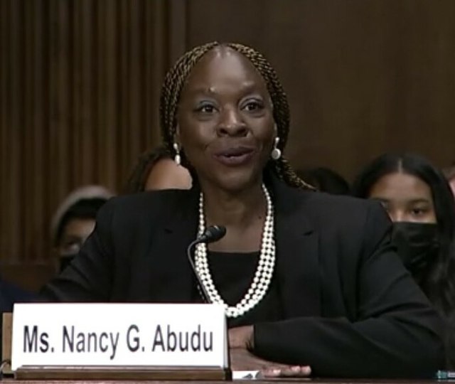 BIG NEWS: Senate Dems have confirmed @splcenter's Nancy Abudu to serve on the 11th Circuit! 👏

Abudu, who is the 1st Black woman to serve on the 11th Circuit, has spent her career fighting for voting rights.

This is a massive win for our communities and democracy! #CourtsMatter