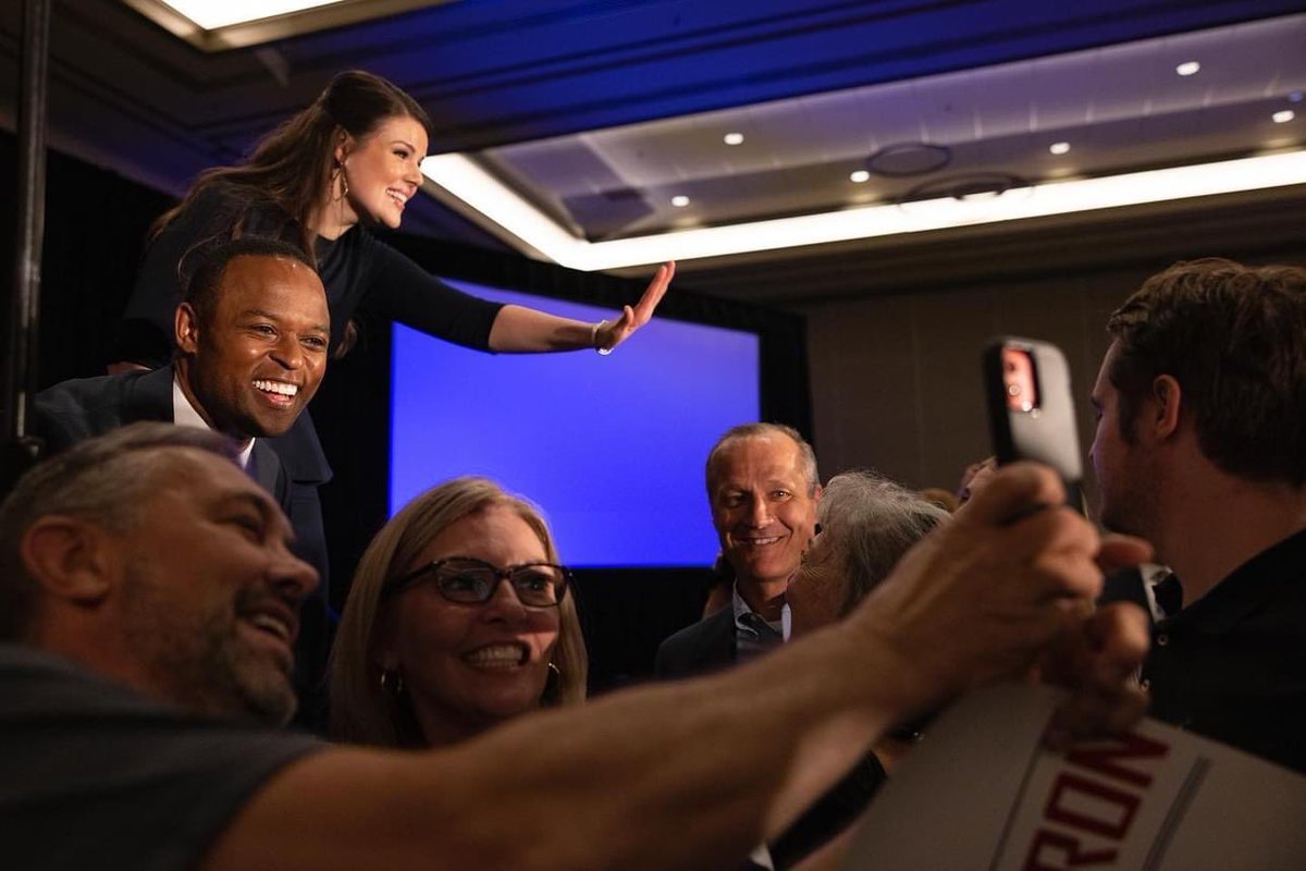 DanielCameronKY's tweet photo. Makenze and I are thrilled to launch our journey towards the November general election. Kentucky Republicans are coming together, stronger than ever! 

Chip in today and be a part of our winning team! Let's make a difference and secure a prosperous future for the Commonwealth. #TeamCameron #KYGov 

https://t.co/RmLhxup8JD