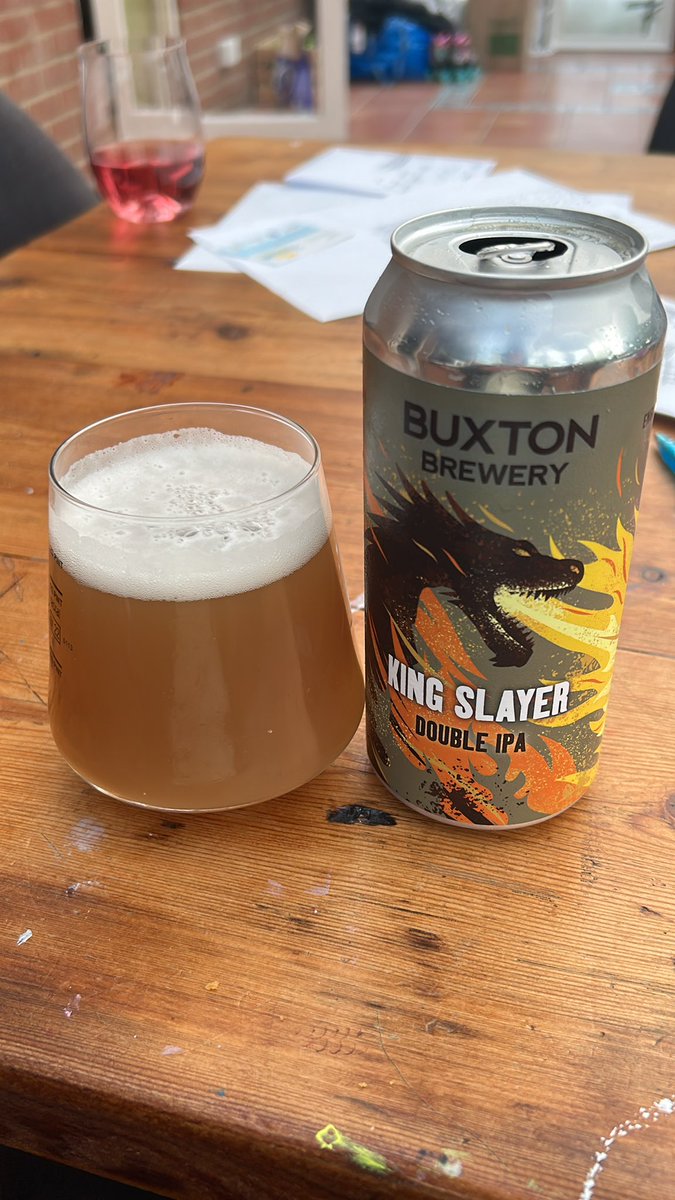 rictoone's tweet photo. @BuxtonBrewery this beer has oxidised 😔 https://t.co/i9GR9rO2z2