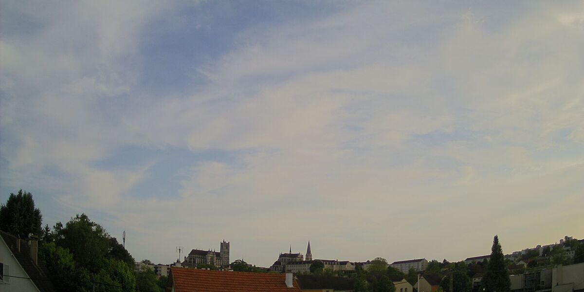 En ce moment, le ciel d'#Auxerre #live #SecretsAuxerre