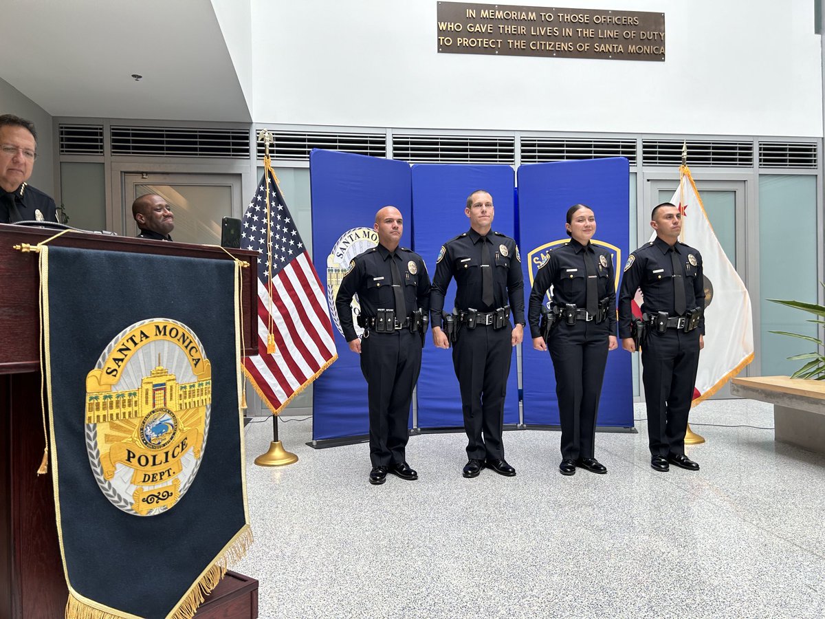 Today, four new police officers joined the SMPD family! Welcome!
