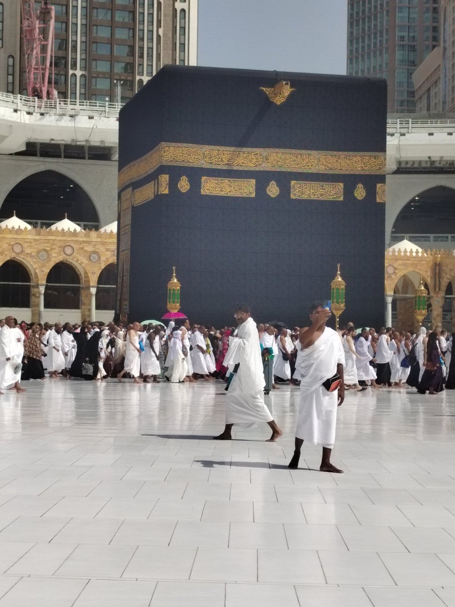 DIbrahim95's tweet photo. اللَهم اجبُر خواطرنا فيما هُوَ آت اللَهم حدثاً يغير مجرى الأمور كلها للأحسن"💙 https://t.co/GqqtNvp78L